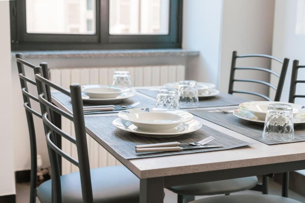 Historical Suite - Pieno Centro - Porta Nuova- Piazza Castello Turin Exteriör bild